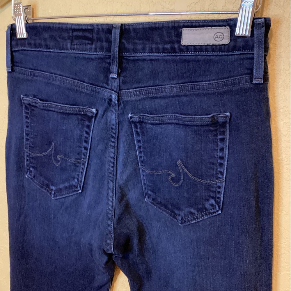 Adriano Goldschmied Dark Wash, The Farrah Skinny, high rise jeans, size 29R - Picture 4 of 9